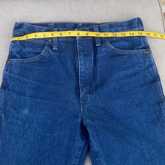 Wrangler Classic Jeans size 30x34 - Picture 5 of 9